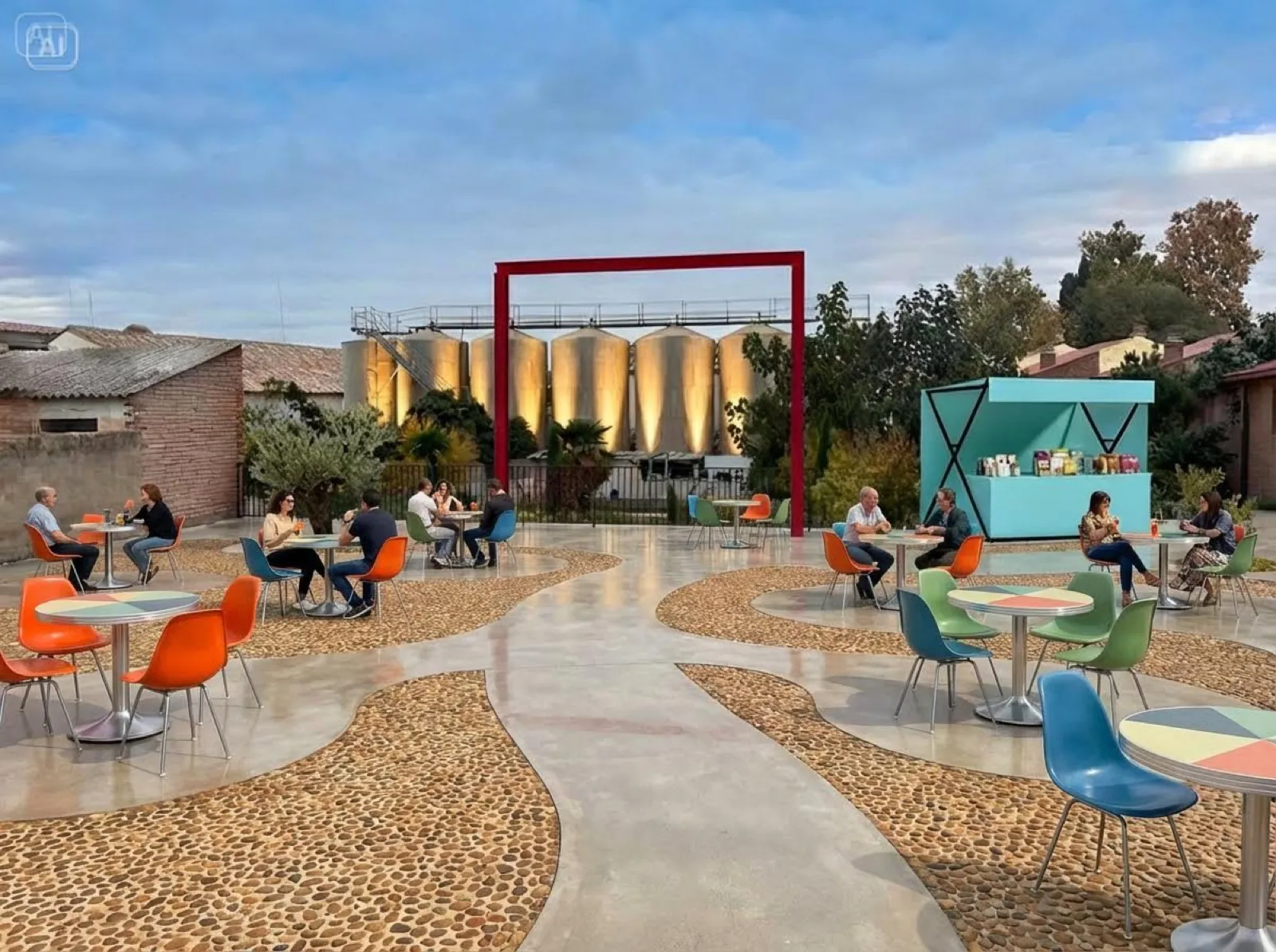 La Plaza — zona de descanso y tienda